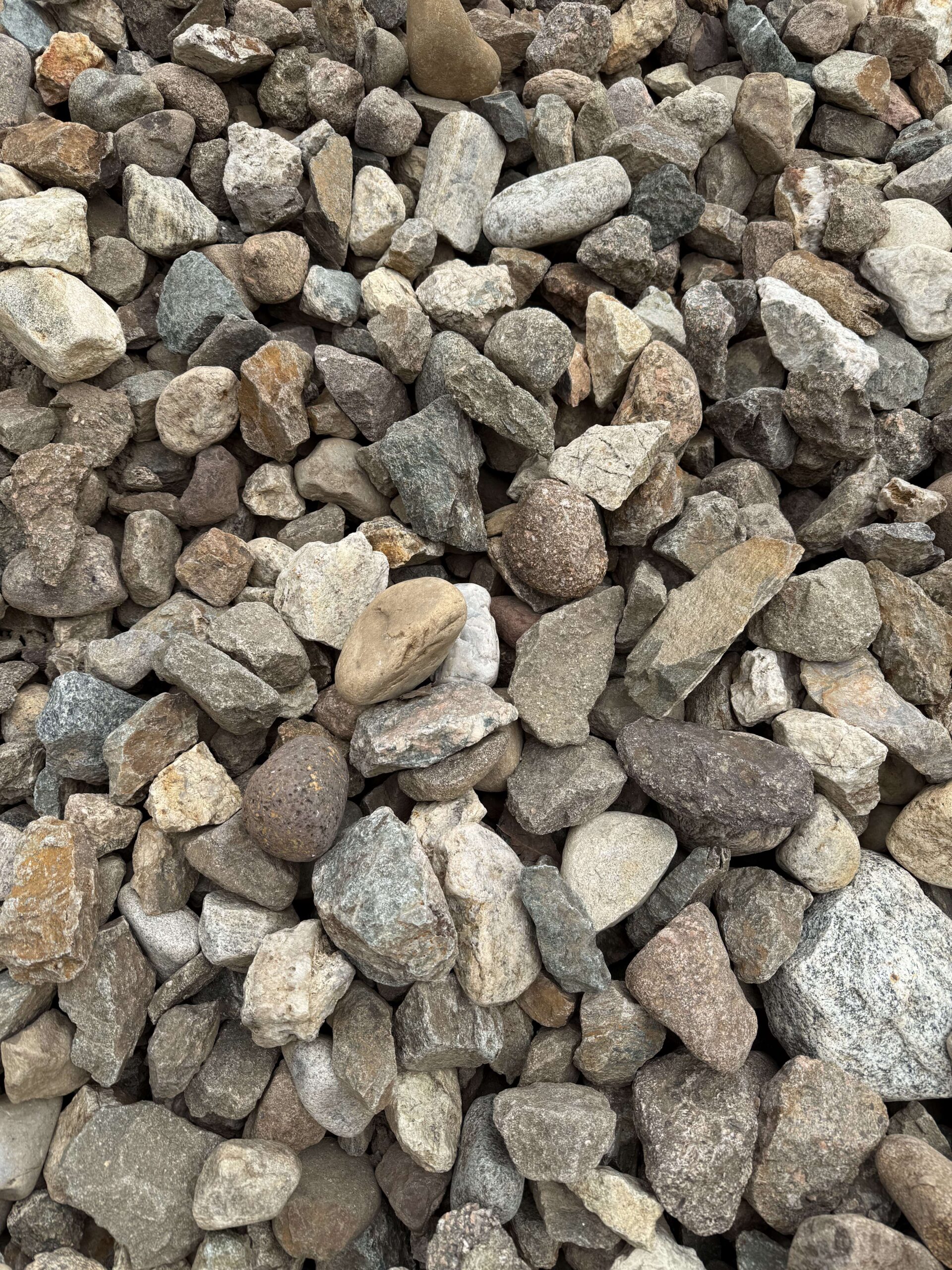 2-4in Gravel Stone