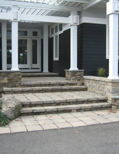 Fountain Bleu Granby Walls