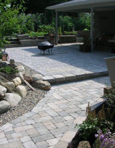 London Cobble walkway and patio